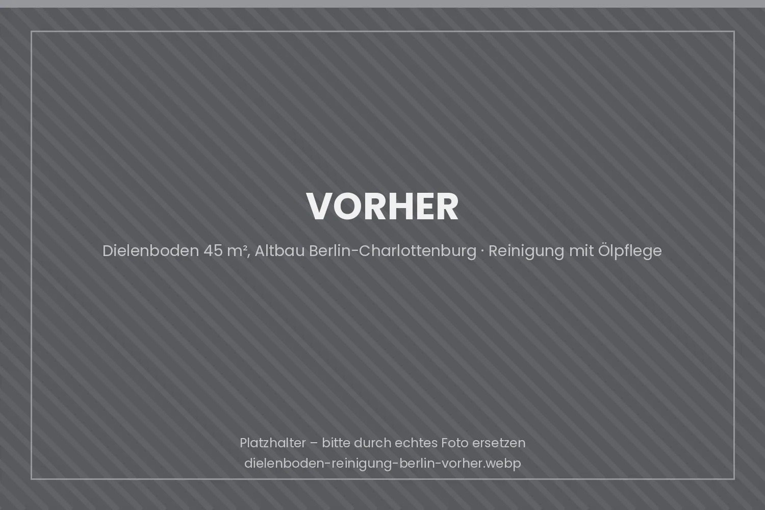 Geölter Dielenboden in einer Berliner Altbauwohnung vor der fachgerechten Reinigung mit matten Laufspuren